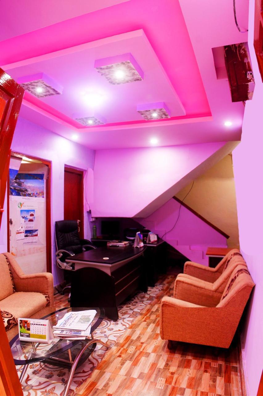 Mountain Backpackers Hostel Katmandu Dış mekan fotoğraf