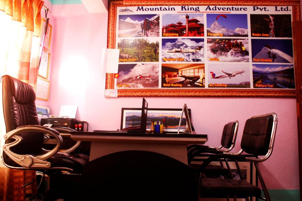 Mountain Backpackers Hostel Katmandu Dış mekan fotoğraf