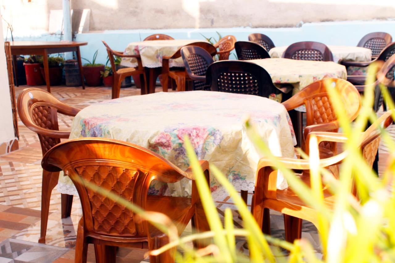 Mountain Backpackers Hostel Katmandu Dış mekan fotoğraf